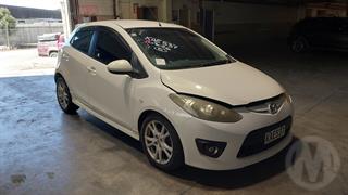 2009 Mazda Demio Hatch Photo