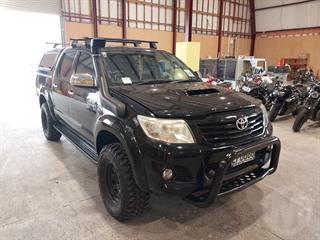 2015 Toyota Hilux SR5TDDC 3.0D/4WD/5A 4D Dual Cab Utility Photo