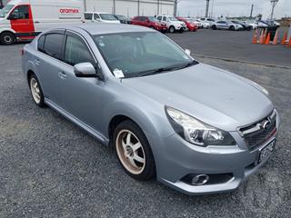 2013 Subaru Legacy 4D Sedan Photo