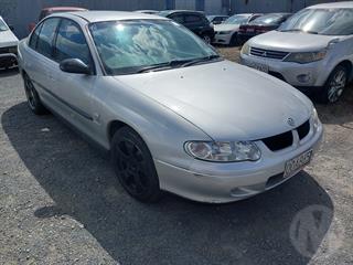 2000 Holden Commodore Executive 3.6 V6 Sedan Photo