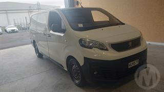 2021 Peugeot Expert LWB 2.0DT/8AT 4D Panel Van Photo