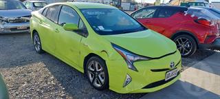 2016 Toyota Prius Hatch Photo