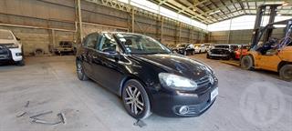 2010 Volkswagen Golf Hatch Photo