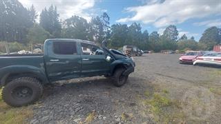2010 Toyota Hilux 3.0TD 4WD SR5 DC 5M Dual Cab Utility Photo