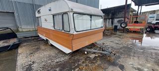 1975 EL Monte Caravan Photo