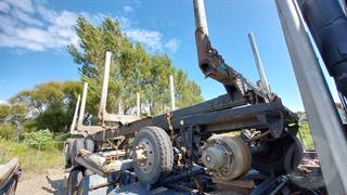 2005 Evans 4AS Log Trailer Photo