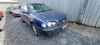 2001 Toyota Corolla 1.6P XL Hatchback 5 Hatch Photo