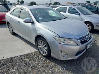 2012 Toyota Camry Hybrid Sedan Photo