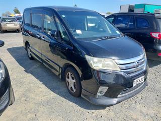2012 Nissan Serena Highway Star Station Wagon Photo