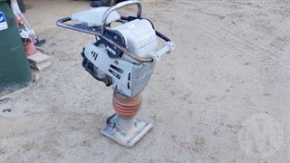 2014 Mikasa MTX-70ER Post Rammer Photo