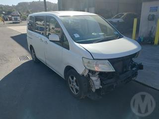 2006 Nissan Serena Station Wagon Photo