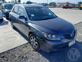 2009 Mazda Axela Hatch Photo