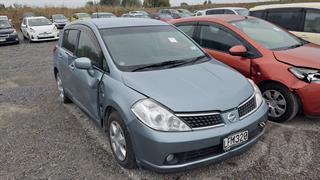 2005 Nissan Tiida Hatch Photo