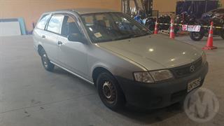 2004 Mazda Familia Station Wagon Photo