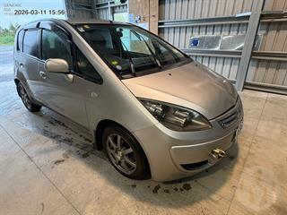2004 Mitsubishi Colt Hatch Photo