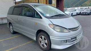 2002 Toyota Estima 4X4 S Edition Station Wagon Photo