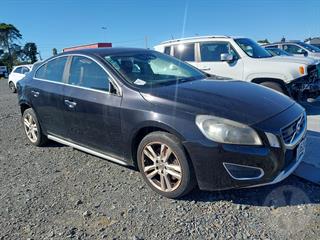 2011 Volvo S60 Sedan Photo