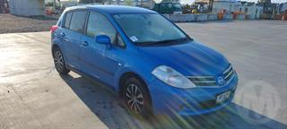 2009 Nissan Tiida Hatch Photo