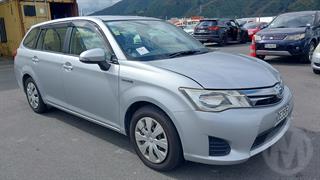 2014 Toyota Corolla Fielder Station Wagon Photo