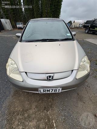 2003 Honda Civic Hatch Photo
