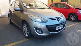 2013 Mazda MAZDA2 Sport 1.5 4AT Hatch Photo