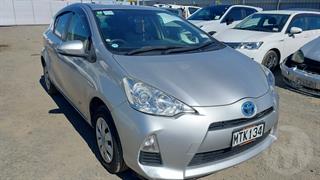 2014 Toyota Aqua Hatch Photo