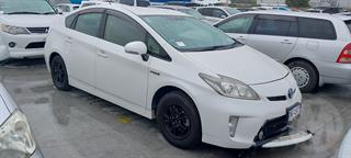 2012 Toyota Prius Hybrid Hatch Photo