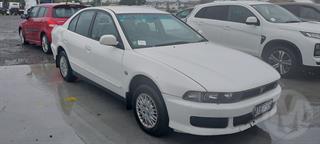 2002 Mitsubishi Galant 2.0 GLS Sedan A Sedan Photo