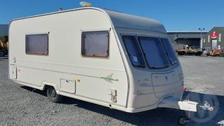 2001 Caravan Avondale Caravan Photo