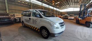 2011 Hyundai H1 2.5 Crdi A5 8S VAN Van Photo