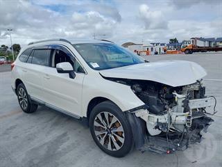 2015 Subaru Outback Station Wagon Photo