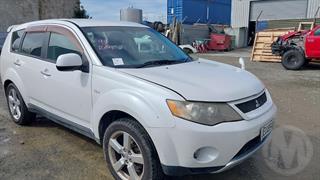 2006 Mitsubishi Outlander Station Wagon Photo