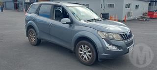 2018 Mahindra XUV W8 2.2D/6AT/SW/5DR 5D Station Wagon Photo