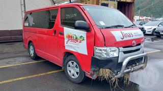 2015 Toyota Hiace ZL TD 3.0D/4AT/LV/5 Van Photo