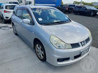 2011 Nissan Wingroad Station Wagon Photo