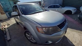 2006 Mitsubishi Outlander Station Wagon Photo