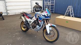 2018 Honda CRF 1000 DCT Motorcycle Photo