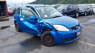 2007 Mazda Demio Station Wagon Photo