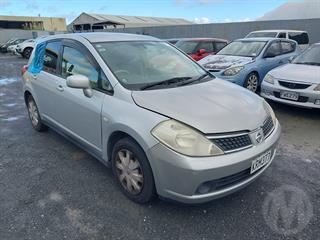 2006 Nissan Tiida Hatch Photo