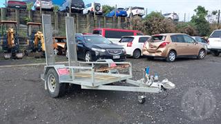 2015 Scissor Lift Trailer Photo
