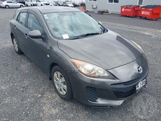 2013 Mazda MAZDA3 Hatch GLX 2.0 5AT Hatch Photo