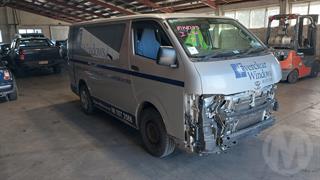 2011 Toyota Hiace Van Photo