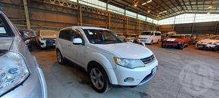 2006 Mitsubishi Outlander Station Wagon Photo