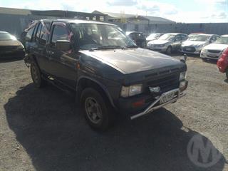 1994 Nissan Terrano Station Wagon Photo