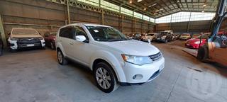 2008 Mitsubishi Outlander Station Wagon Photo