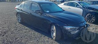 2013 BMW 328i Sedan Photo