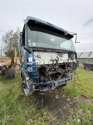 Isuzu CYH 530r Log Truck Photo