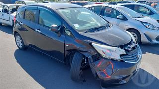 2013 Nissan Note Hatch Photo