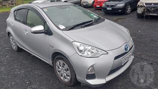 2014 Toyota Aqua Hatch Photo