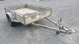 2002 Custom 8 X 5 Trailer Photo